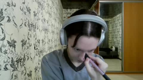 Lucy NEXT STREAM January 5 HNY  online show from April 7, 9:22 am