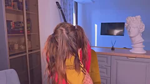 Snapshot of erectioneeering chatting on February 11, 10:03 am Alissa online show from February 11, 10:03 am