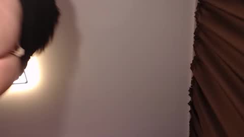 ErikaGold online show from February 13, 4:54 am