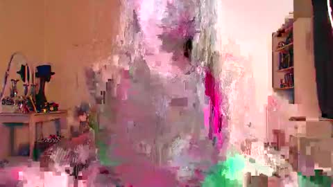 Snapshot of erotic_sadie chatting on October 6, 10:32 am Sadie online show from October 6, 10:32 am