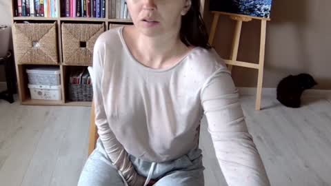 Snapshot of erotic_vibe chatting on September 30, 12:11 pm Melissa online show from September 30, 12:11 pm