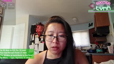 Snapshot of eroticalynn chatting on September 30, 7:19 pm Lynn online show from September 30, 7:19 pm