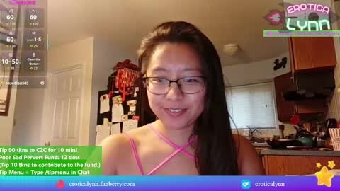 Snapshot of eroticalynn chatting on September 23, 7:01 pm Lynn online show from September 23, 7:01 pm