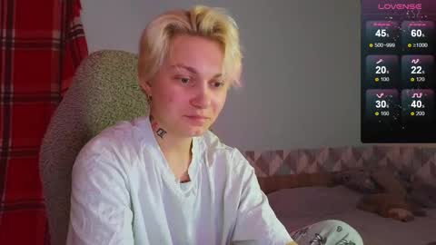 esajukyy online show from January 27, 11:00 am