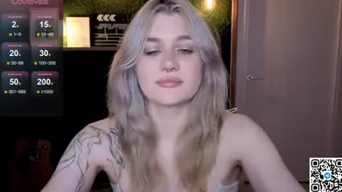 EshleGreen online show from June 24, 7:46 pm
