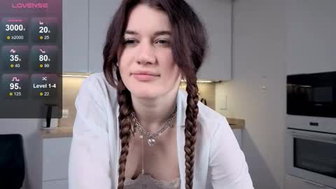 EshleGreen online show from December 21, 5:17 pm