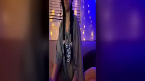 axe online show from July 8, 8:16 am