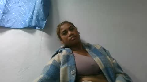 estelah796836 online show from June 11, 2:44 am