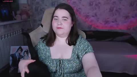 estelle_hicks online show from July 9, 7:16 pm