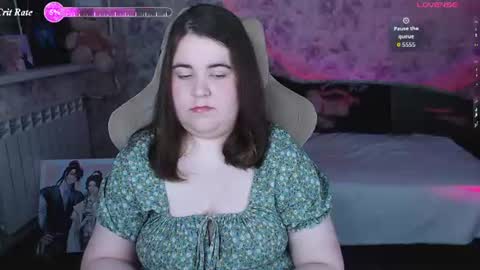 estelle_hicks online show from July 20, 7:25 pm
