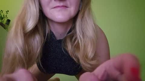 estrellawalters online show from January 9, 12:09 pm