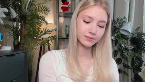 Natalie online show from May 2, 5:55 am