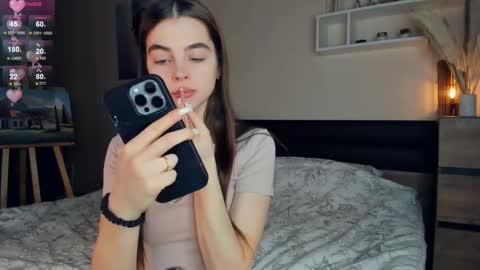Snapshot of eternity_is_endless chatting on February 28, 7:37 am Mary online show from February 28, 7:37 am