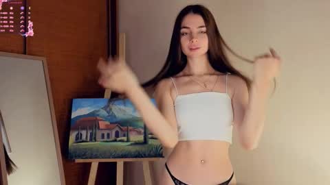 Snapshot of eternity_is_endless chatting on October 3, 7:46 am Mary online show from October 3, 7:46 am