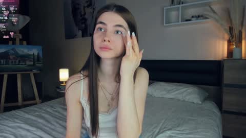 Snapshot of eternity_is_endless chatting on January 17, 7:19 am Mary online show from January 17, 7:19 am