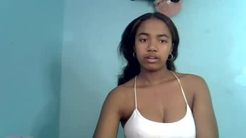 Dinah online show from July 29, 10:37 am