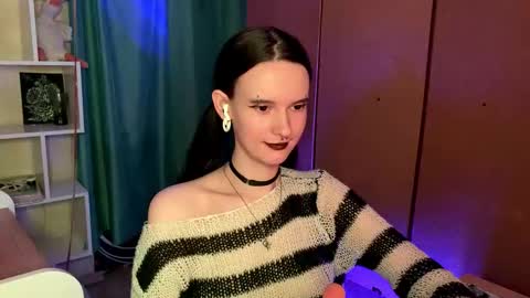 Kate online show from March 15, 1:13 pm