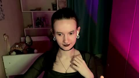 Kate online show from May 1, 5:32 am