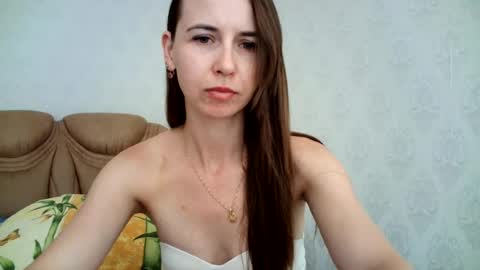 eva00186 online show from August 3, 10:32 am