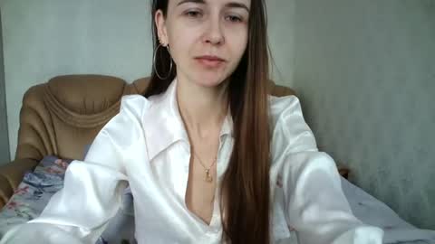 Snapshot of eva00186 chatting on February 5, 10:19 am eva00186 online show from February 5, 10:19 am