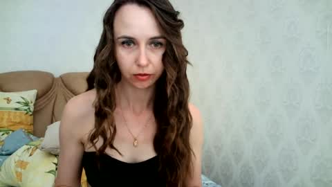 eva00186 online show from June 24, 12:15 pm