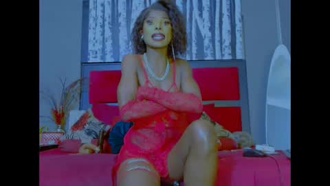 eva4him831 online show from October 18, 12:03 am