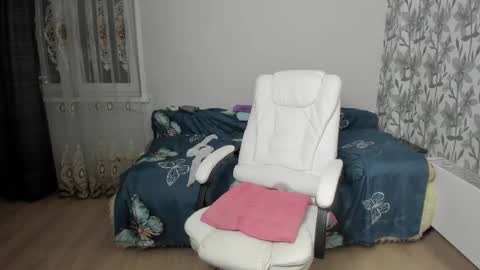 Eva online show from November 16, 8:42 pm