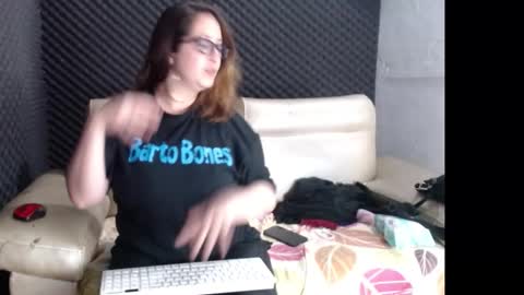 eva online show from October 28, 1:39 pm