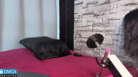 eva delight online show from May 2, 12:19 pm