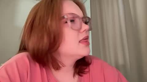eva_kittenn online show from July 28, 3:43 pm