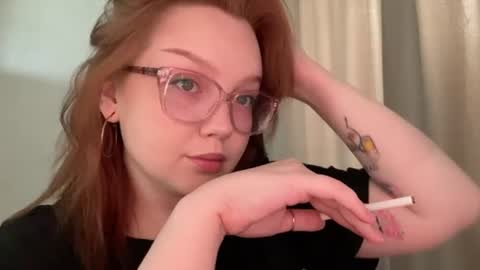 eva_kittenn online show from July 4, 8:10 am