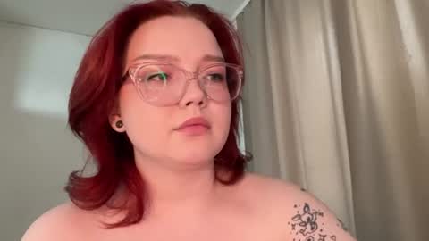 eva_kittenn online show from June 16, 1:34 pm