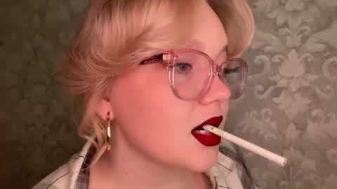 eva_kittenn online show from September 11, 1:50 am