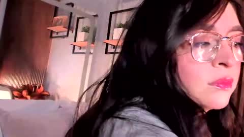 Angelinne online show from July 31, 12:11 am