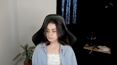 eva_monn online show from December 28, 9:40 pm