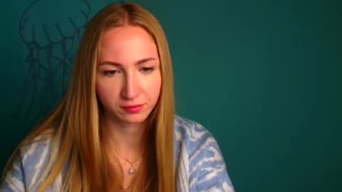 Snapshot of eva_oliviaa chatting on October 4, 5:39 pm Eva online show from October 4, 5:39 pm