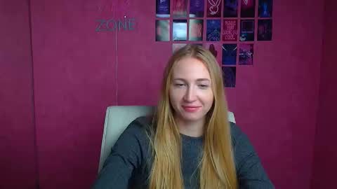 Snapshot of eva_oliviaa chatting on October 17, 11:24 am Eva online show from October 17, 11:24 am