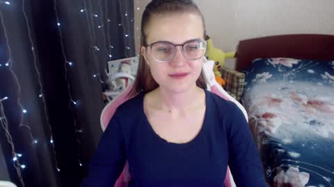 Snapshot of eva_orchid chatting on January 10, 9:44 am Eva online show from January 10, 9:44 am