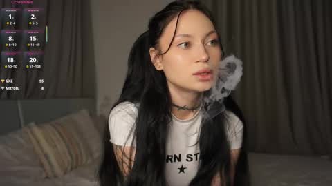 Snapshot of eva_pixie chatting on October 18, 3:37 pm Eva online show from October 18, 3:37 pm