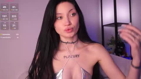 Snapshot of eva_pixie chatting on October 5, 4:45 pm Eva online show from October 5, 4:45 pm