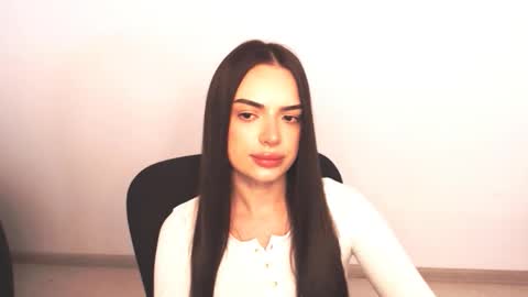 Eva online show from October 25, 12:24 pm