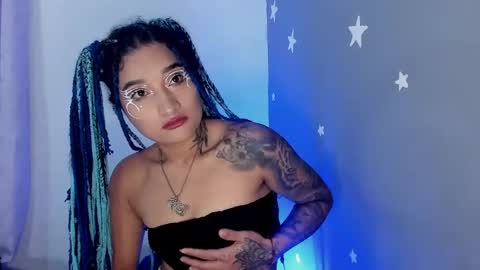 Eva  online show from December 22, 6:28 am