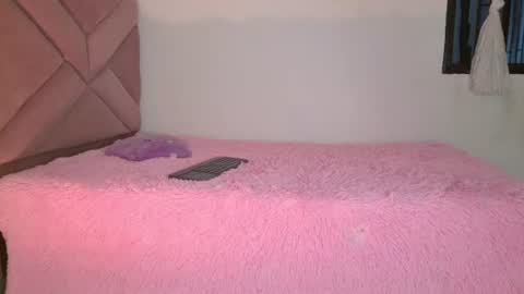 Eva Sin online show from June 21, 11:42 pm