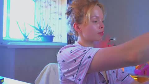 Hi there i am Eva and i wish create a nice community with you so join my Ticket Show for more pleasure online show from July 8, 1:13 pm