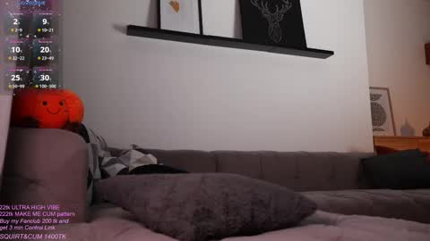 Snapshot of eva_soulmate chatting on October 13, 1:47 pm Eva online show from October 13, 1:47 pm