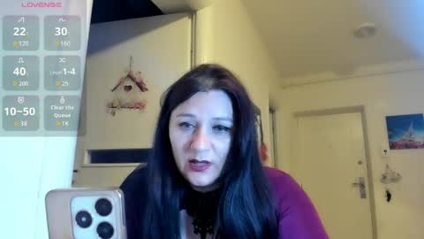 evadiana8484 online show from May 3, 7:28 pm