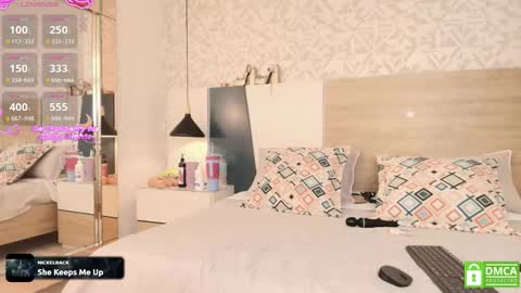 Evadne online show from December 2, 8:11 pm