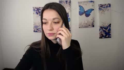 Eva online show from April 30, 1:49 pm