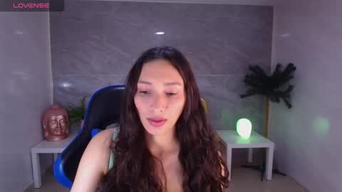 Snapshot of evageline_s chatting on October 3, 4:17 am Evangeline online show from October 3, 4:17 am