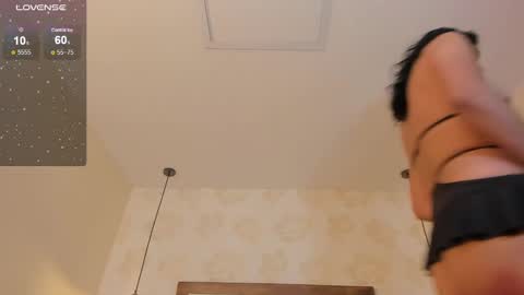 E V A  online show from February 8, 2:26 am